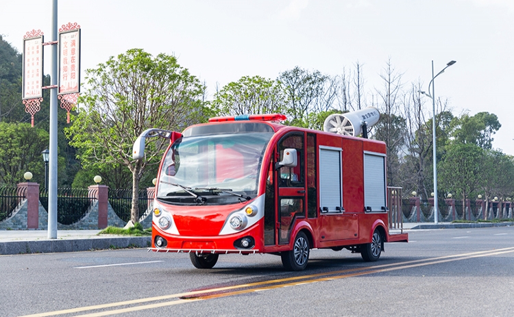 2座除塵車，道路降塵霧炮車